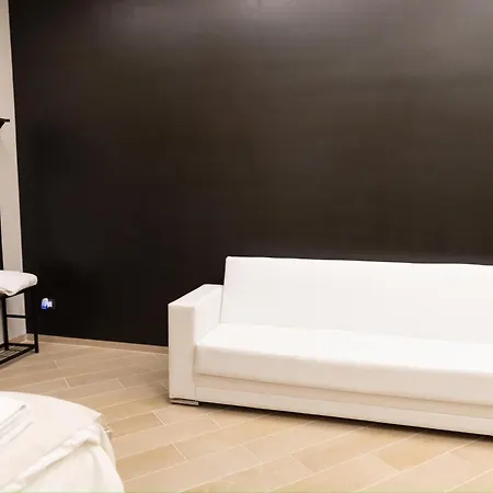 Pensionat Chiaro Di Luna 4*